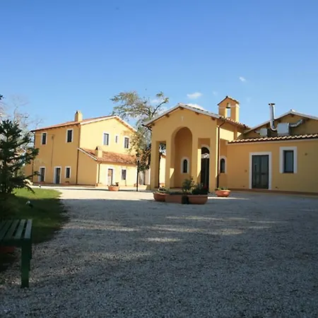 Agriturismo Toscanella Монтебелло